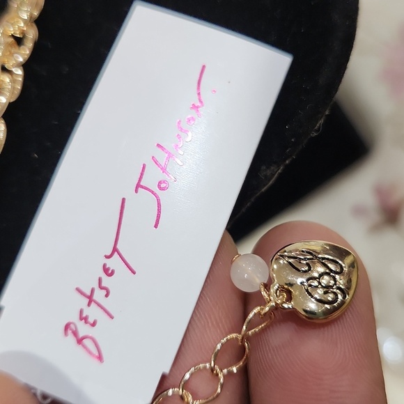 🔹️ BETSEY JOHNSON 🔹️Owl Pendant Statement 16" Necklace ✨️🦉 - Picture 9 of 9